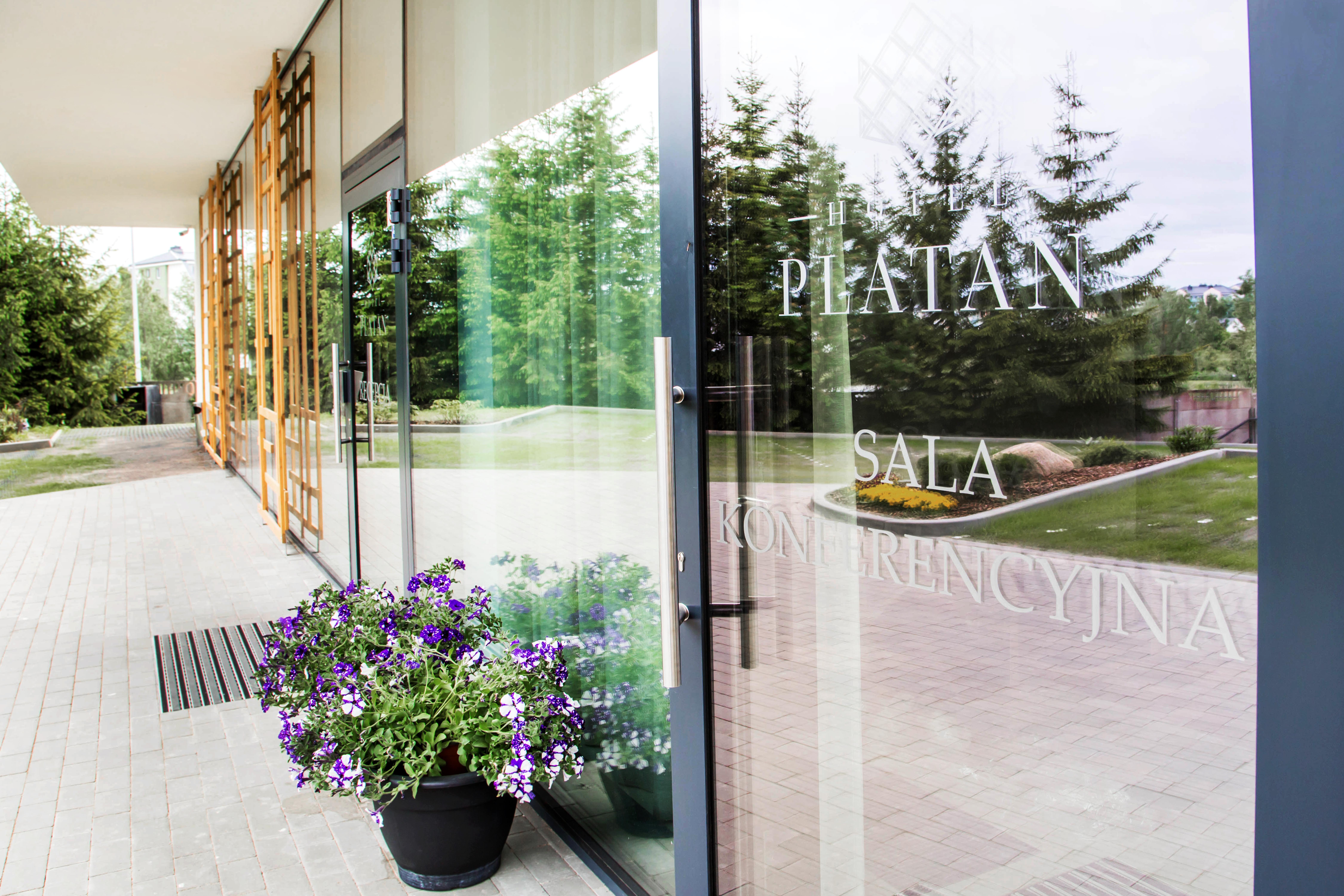 Hotel Platan グダニスク エクステリア 写真
