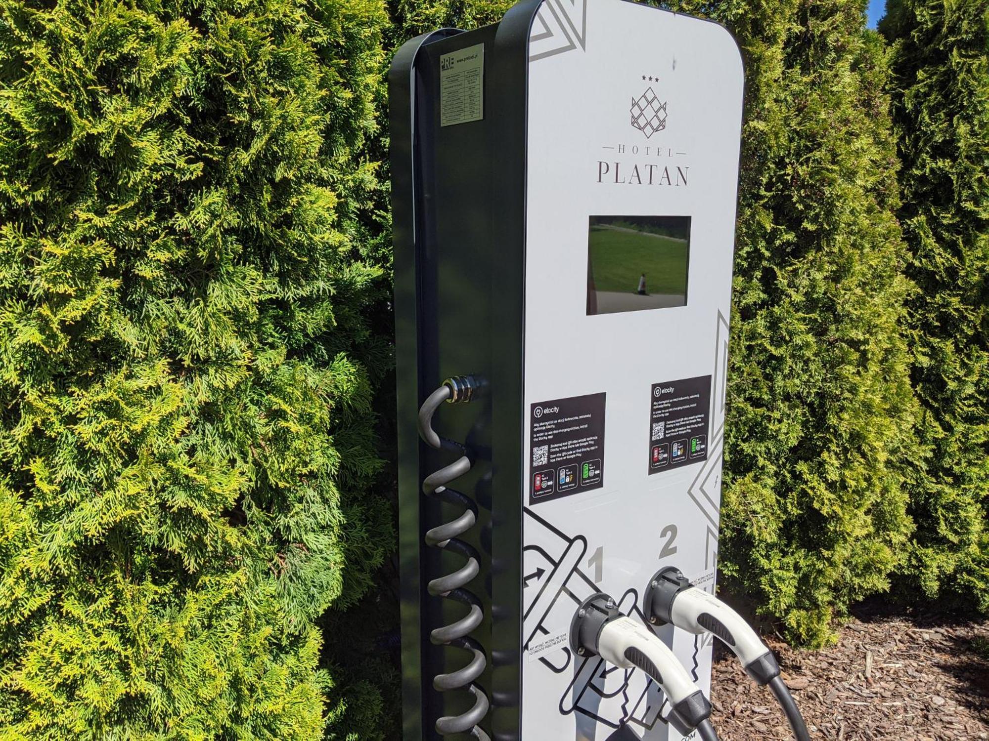 Hotel Platan グダニスク エクステリア 写真